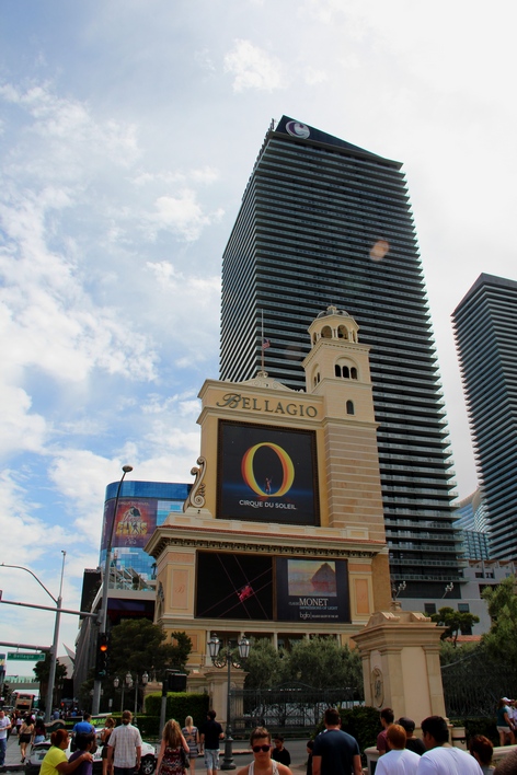 ���-�����